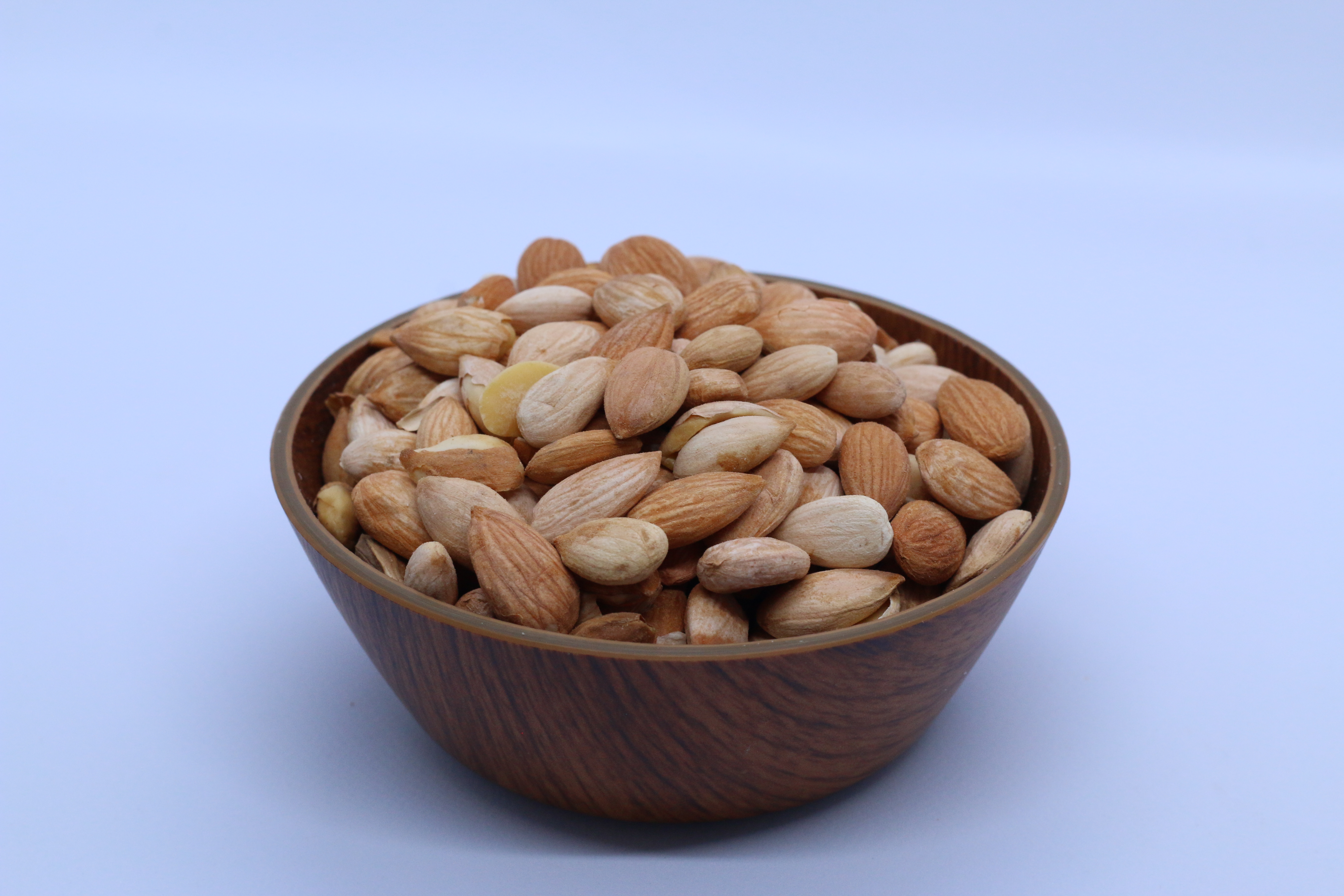 الشامية Raw Turkish Apricot Kernels Test